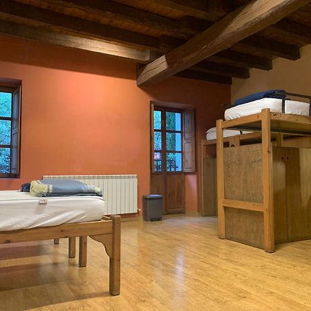 Albergue-Refugio Sargantana Canfranc Eksteriør billede