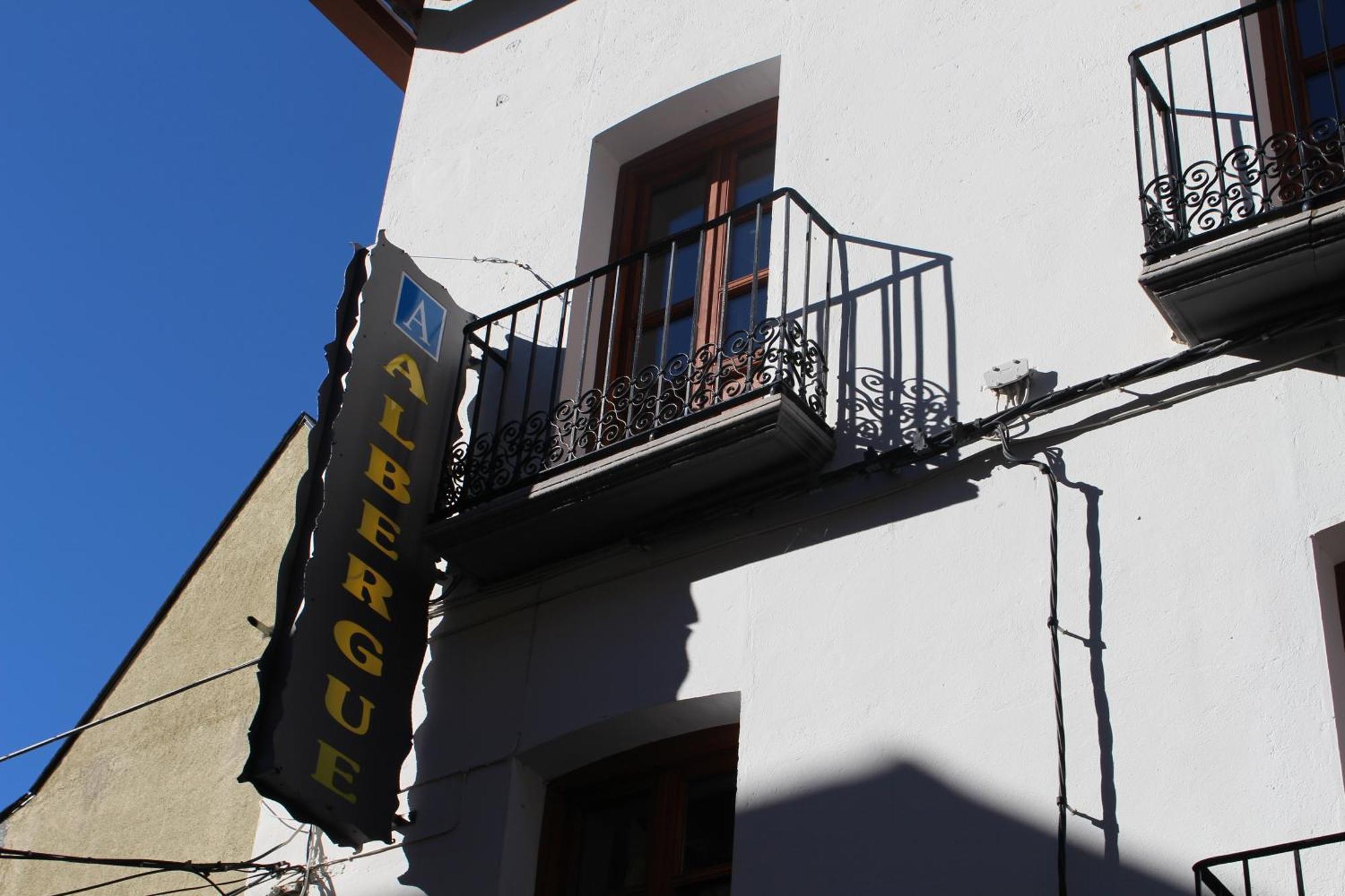 Albergue-Refugio Sargantana Canfranc Eksteriør billede